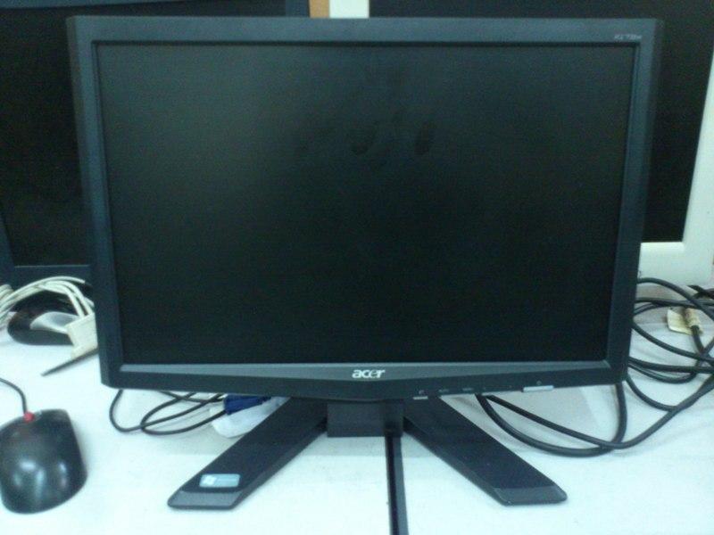 LCD DELL 20 -22 IN giá chỉ từ 400.000 đ - 12