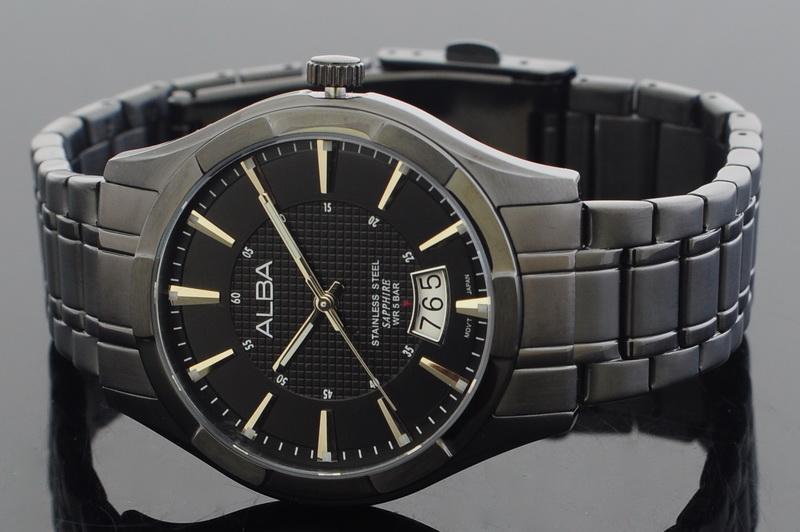 sapphire crystal watch