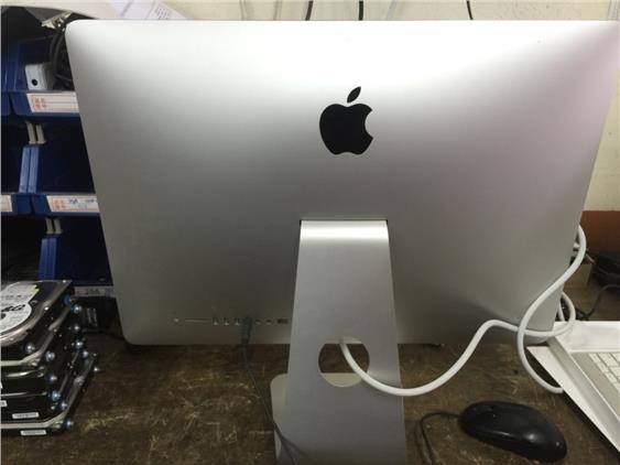 Apple i mac 21.5 inch core i5 2.7ghz,8gb ram,1tb HDD (2013) Apple i mac 21.5 inch core i5 2.7ghz,8gb ram,1tb HDD (2013)