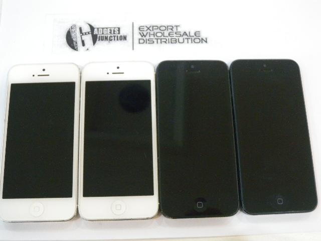 USED - Apple iPhone 5  i5 16GB Black  White