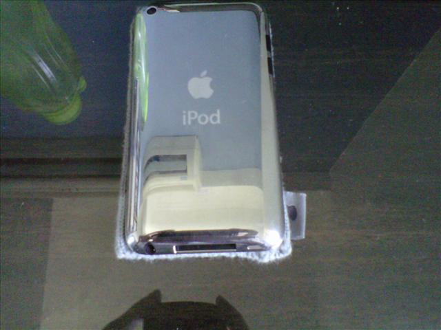 apple ipod touch 4 generation. apple ipod touch 4th