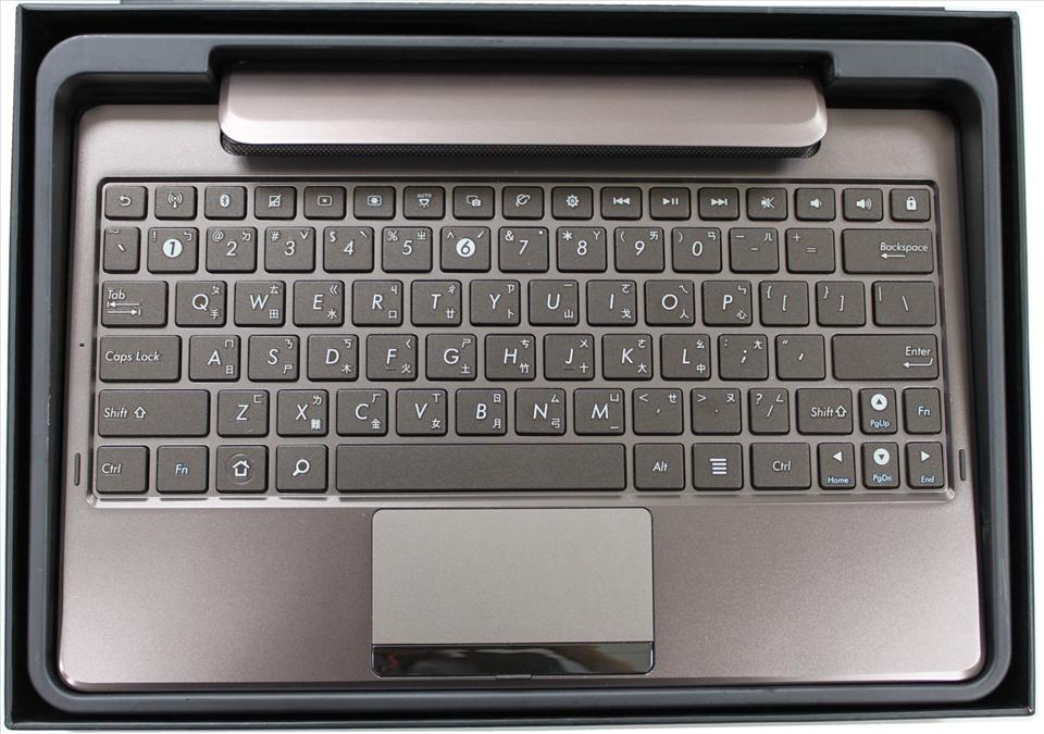 asus-padfone-keyboard-docking-asus-padfo