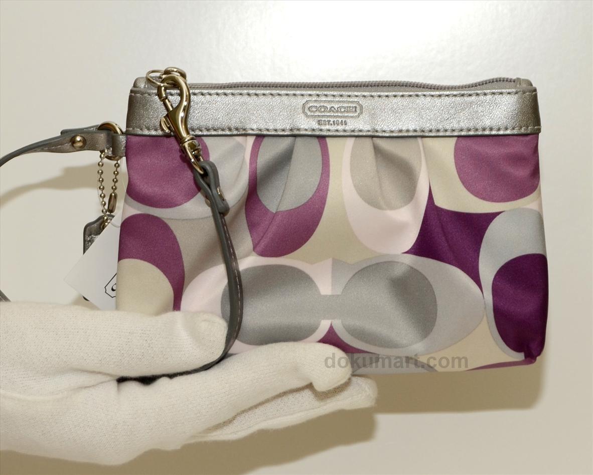 coach wristlets price
