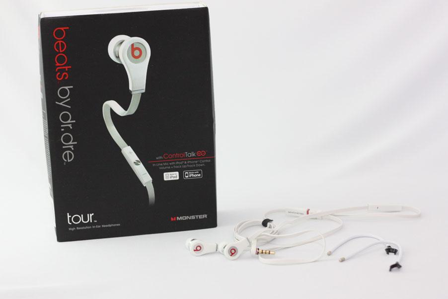 Beats Tour by Dr Dre Monster with Control Talk (WHITE) Beats Tour by Dr Dre Monster with Control Talk (WHITE)