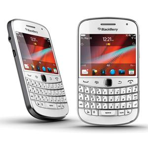 BlackBerry BOLD touch 9900 - black & white available today ready stock..