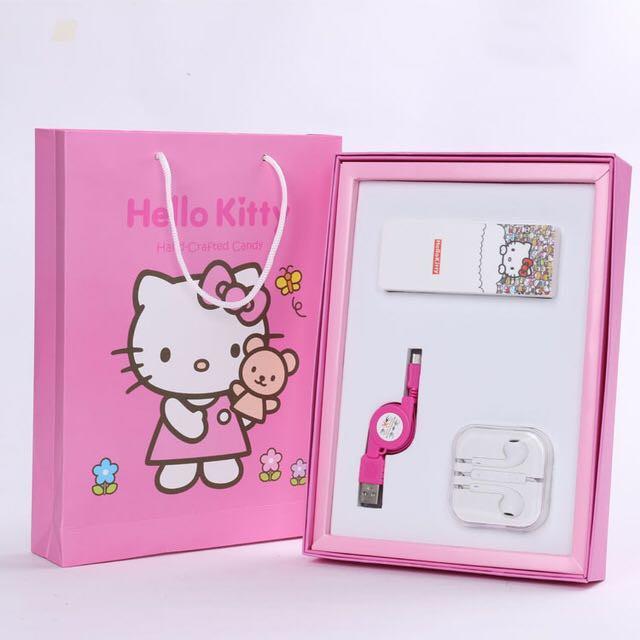 buy 1 free 5 Hello Kitty Power Bank 8800mAh Gift Set