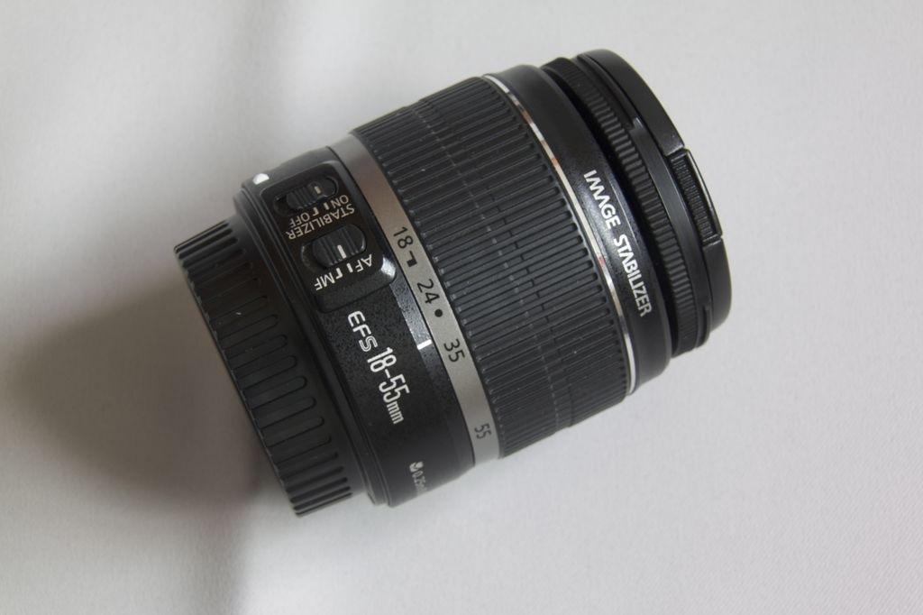 Canon EF-S 18-55mm f/3.5-5.6 IS Canon EF-S 18-55mm f/3.5-5.6 IS