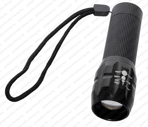 Commando Zoom CREE XR-E LED Flashlight w Holster (7315) Commando Zoom CREE XR-E LED Flashlight w Holster (7315)