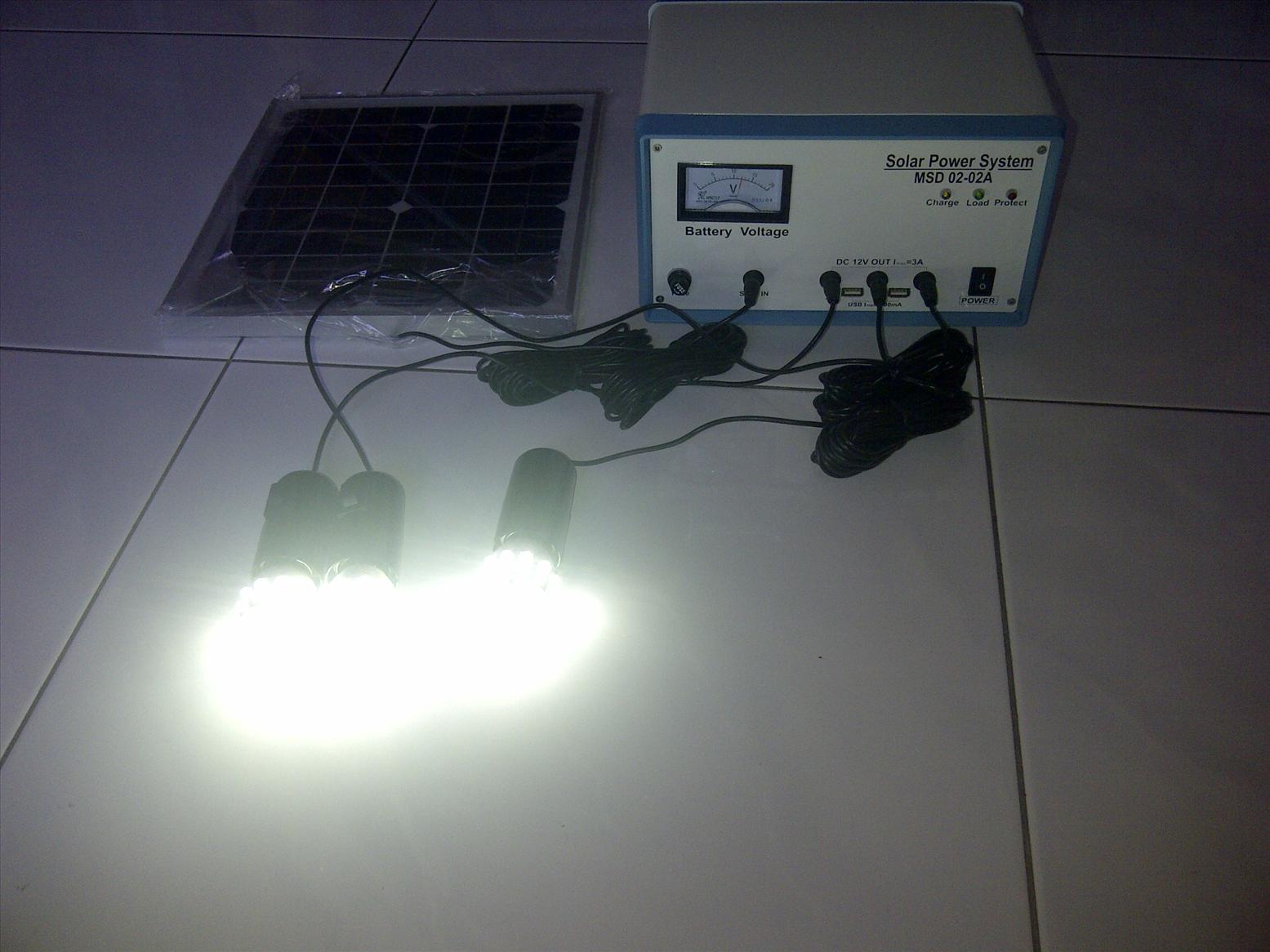 DIY 12V Solar Light System with 3 1.5W Maize Bulbs Panel