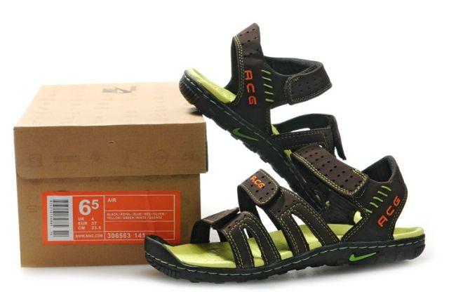 nike sandals acg