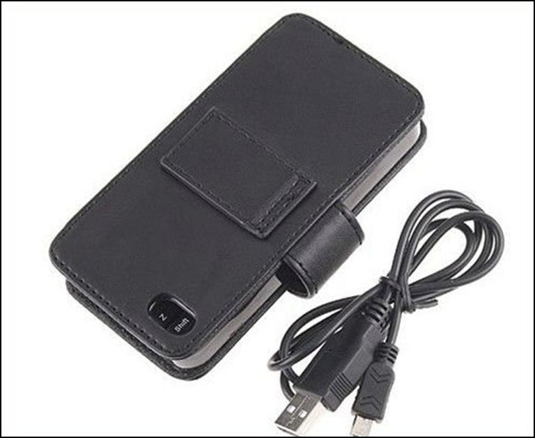 iPhone 4 Bluetooth Keyboard case