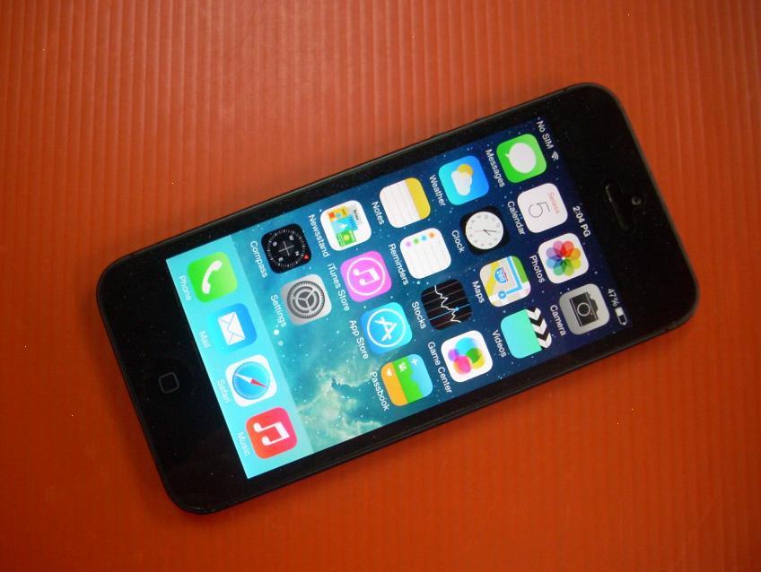 IPHONE 5 64GB USED RM999 GOOD WORKING