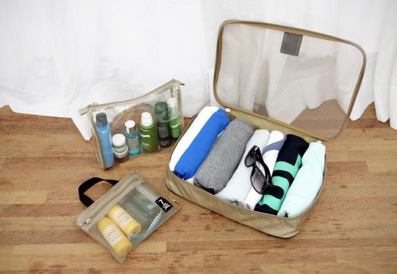 Korean Multipurpose 3 pieces bag transparent travel bags Organizer Korean Multipurpose 3 pieces bag transparent travel bags Organizer