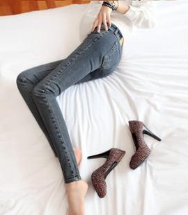 Korean Slim Jeans (AGS1911) Korean Slim Jeans (AGS1911)