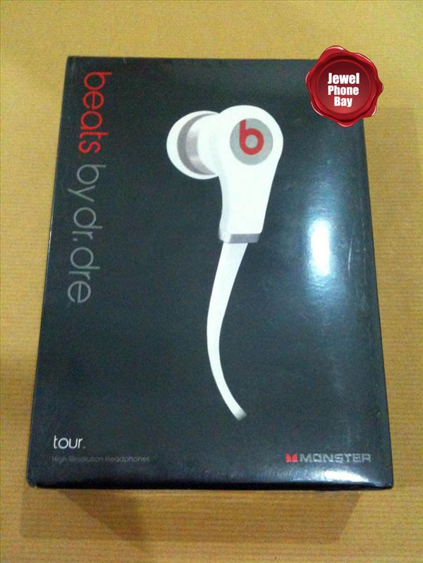 MONSTER Beats By Dr. Dre - Tour Edition (HIGH RESOLUTION)