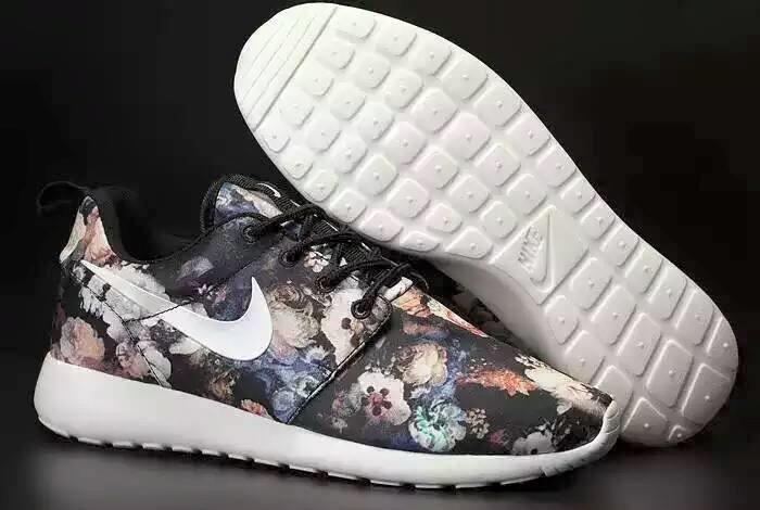 nike roshe run limited edition