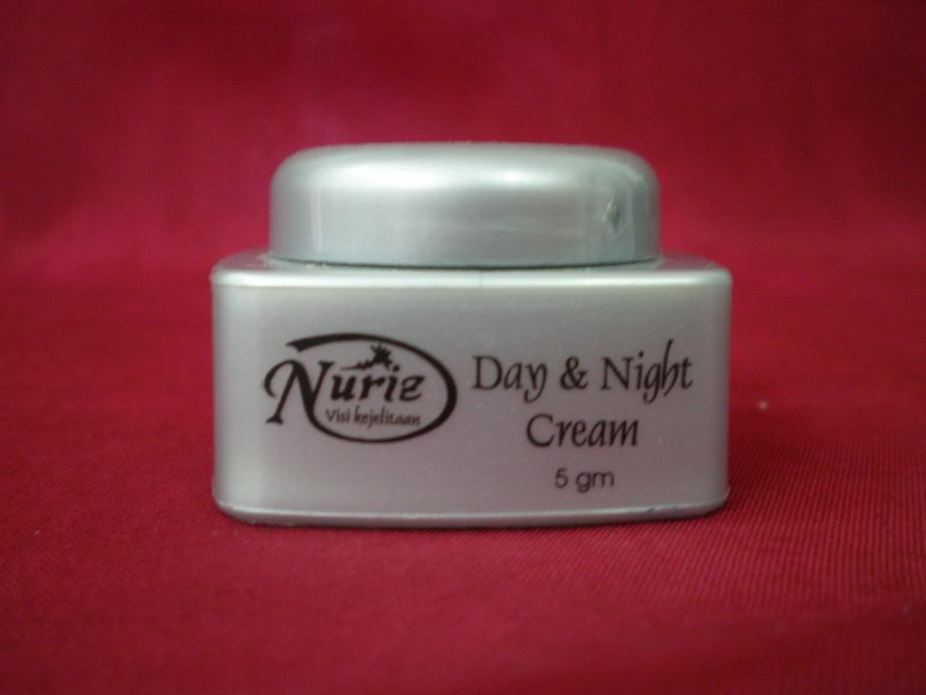 NURIZ - DAY & NIGHT CREAM NURIZ - DAY & NIGHT CREAM