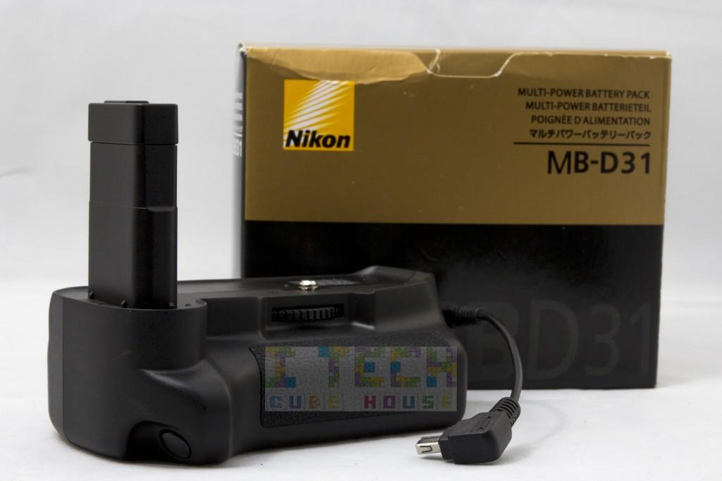new oem nikon battery grip mb d31 for nikon d3100 d3200 new oem nikon battery grip mb d31 for nikon d3100 d3200