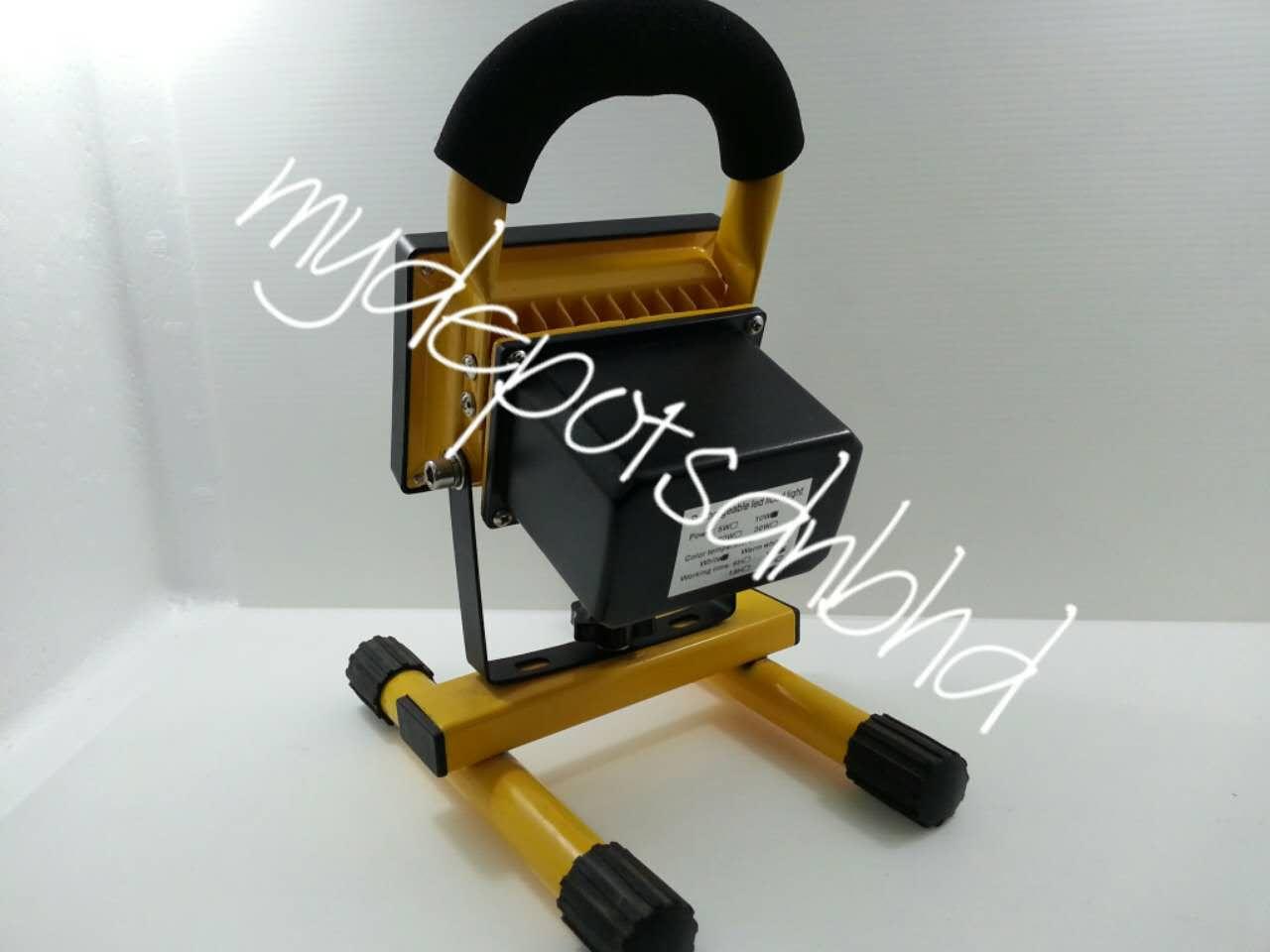 RECHARGEABLE SPOT LIGHT 10W 4 HOURS RECHARGEABLE SPOT LIGHT 10W 4 HOURS