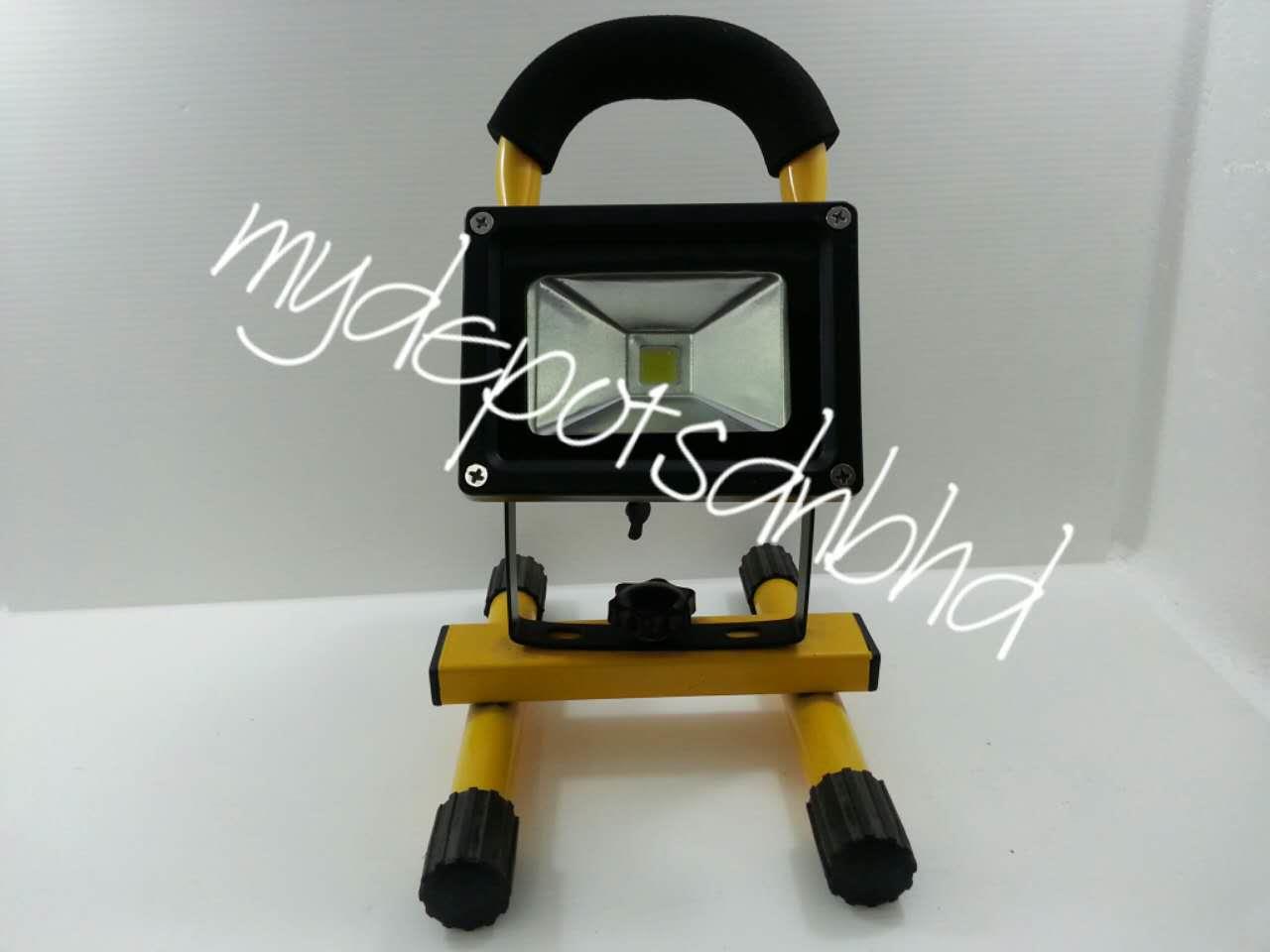 RECHARGEABLE SPOT LIGHT 20 W 8 HOURS RECHARGEABLE SPOT LIGHT 20 W 8 HOURS