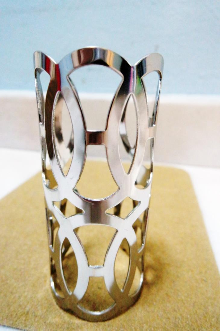 RM1 Hot BID @ Euro Fashion Ladies Adjustable Silver Fashion Bangle