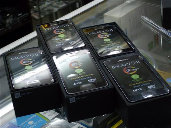 = Samsung Galaxy s2 i9100 black white = new set = Samsung Galaxy s2 i9100 black white = new set