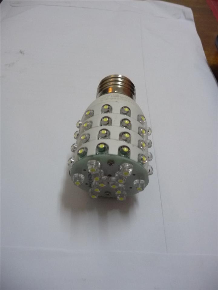 Ultra Bright Solar LED Maize Light Bulb 2.5W DC