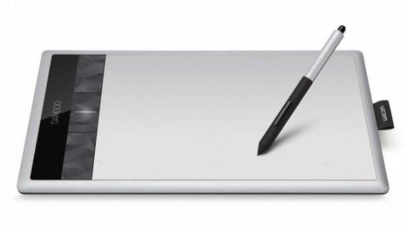 Wacom Bamboo Pen & Touch CTH-670 Tablet