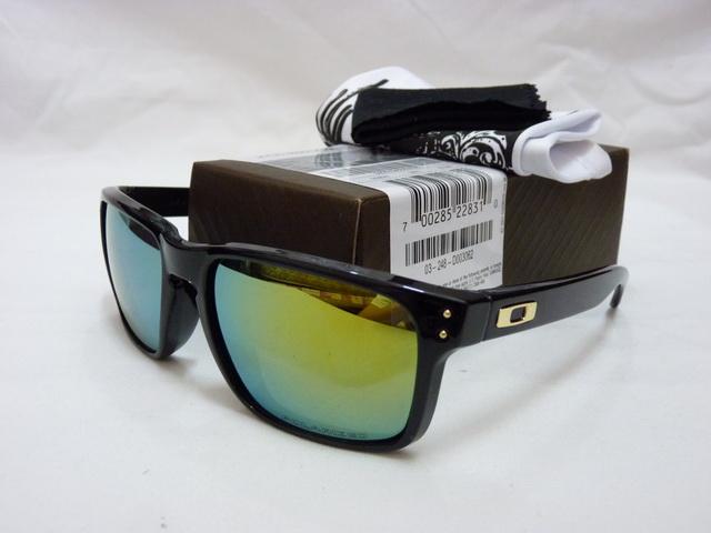 Oakley Holbrook Gold Oakley Holbrook Gold