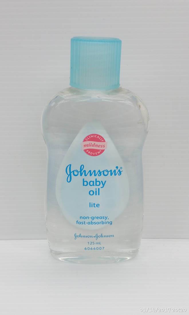 Johnson's Baby Oil Lite 125ml