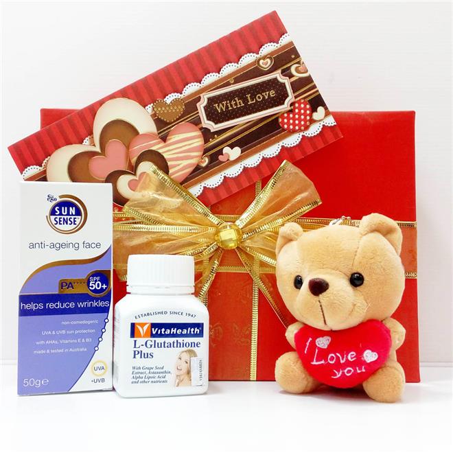 Mother''s Day Gift Set With Vita Glutathione & I Love You Bear Mother''s Day Gift Set With Vita Glutathione & I Love You Bear