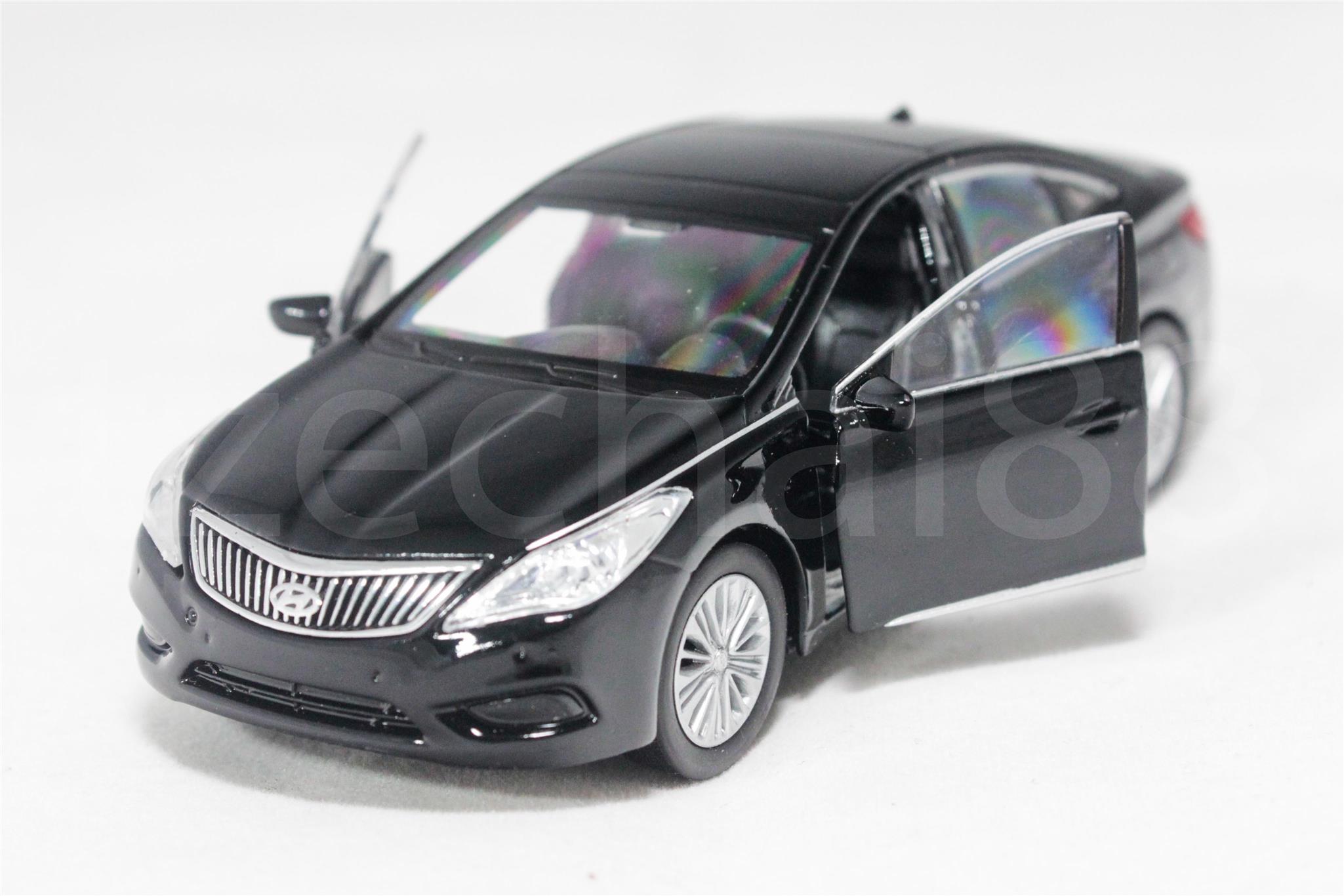 Welly 1:34-1:39 DIECAST Hyundai Azera Car Black Color Model COLLECTION